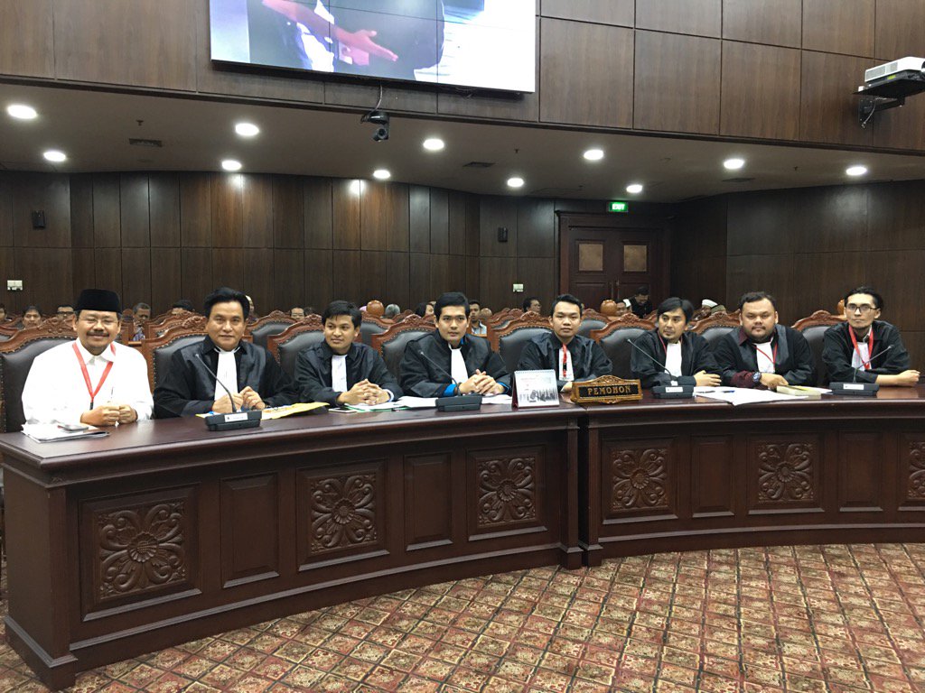  Sidang I Perppu Ormas, Persoalkan Legal Standing HTI