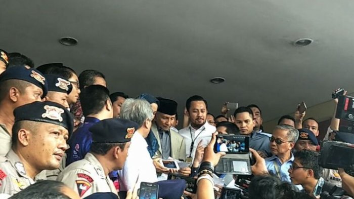  Empat Catatan Penting Terkait Dijadikannya Amien Rais Sebagai Saksi Kasus Hoaks