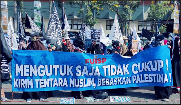  Aksi Bela Palestina di Surabaya: Kirimkan Tentara untuk Membebaskan Palestina!